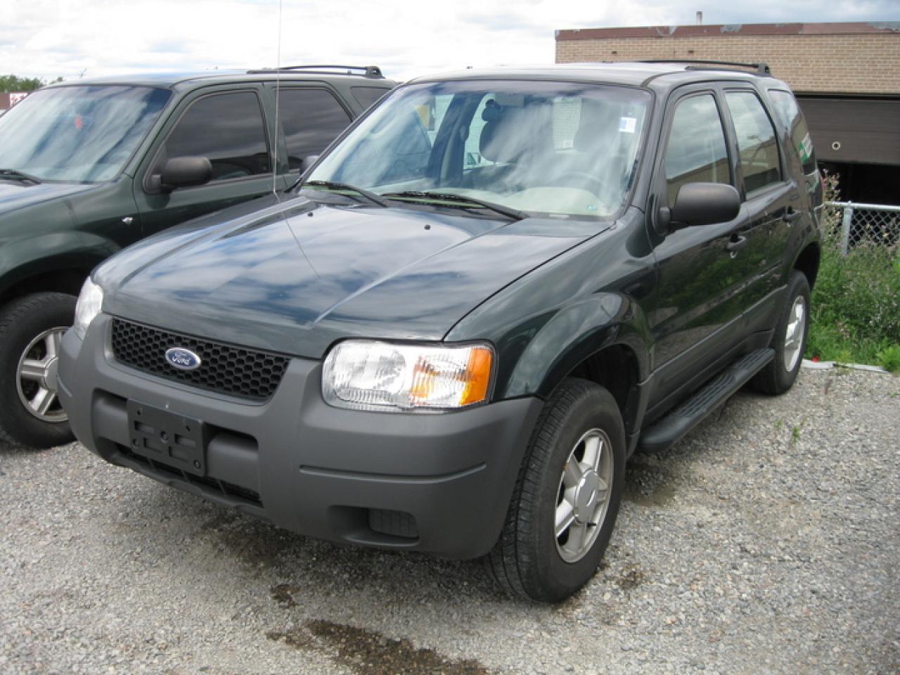 Used 2003 Ford Escape  for sale in Oshawa, ON