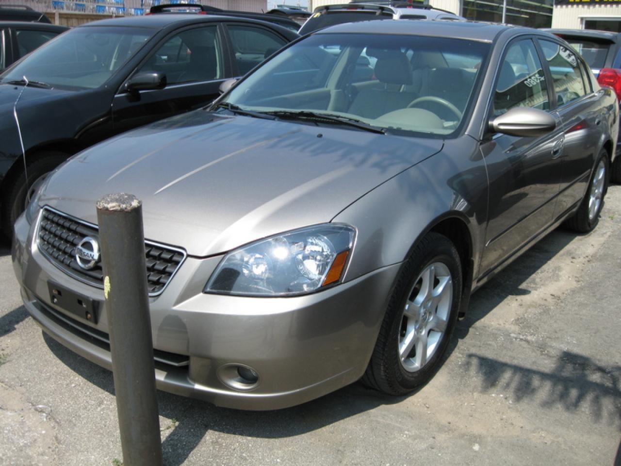 Used 2006 Nissan Altima  for sale in Oshawa, ON