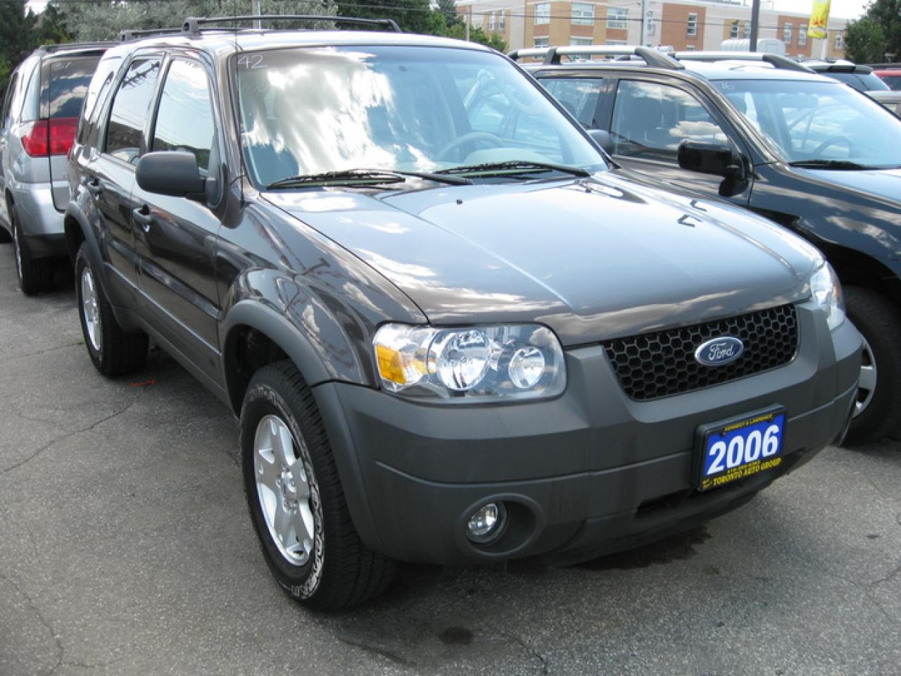 Used 2006 Ford Escape  for sale in Oshawa, ON