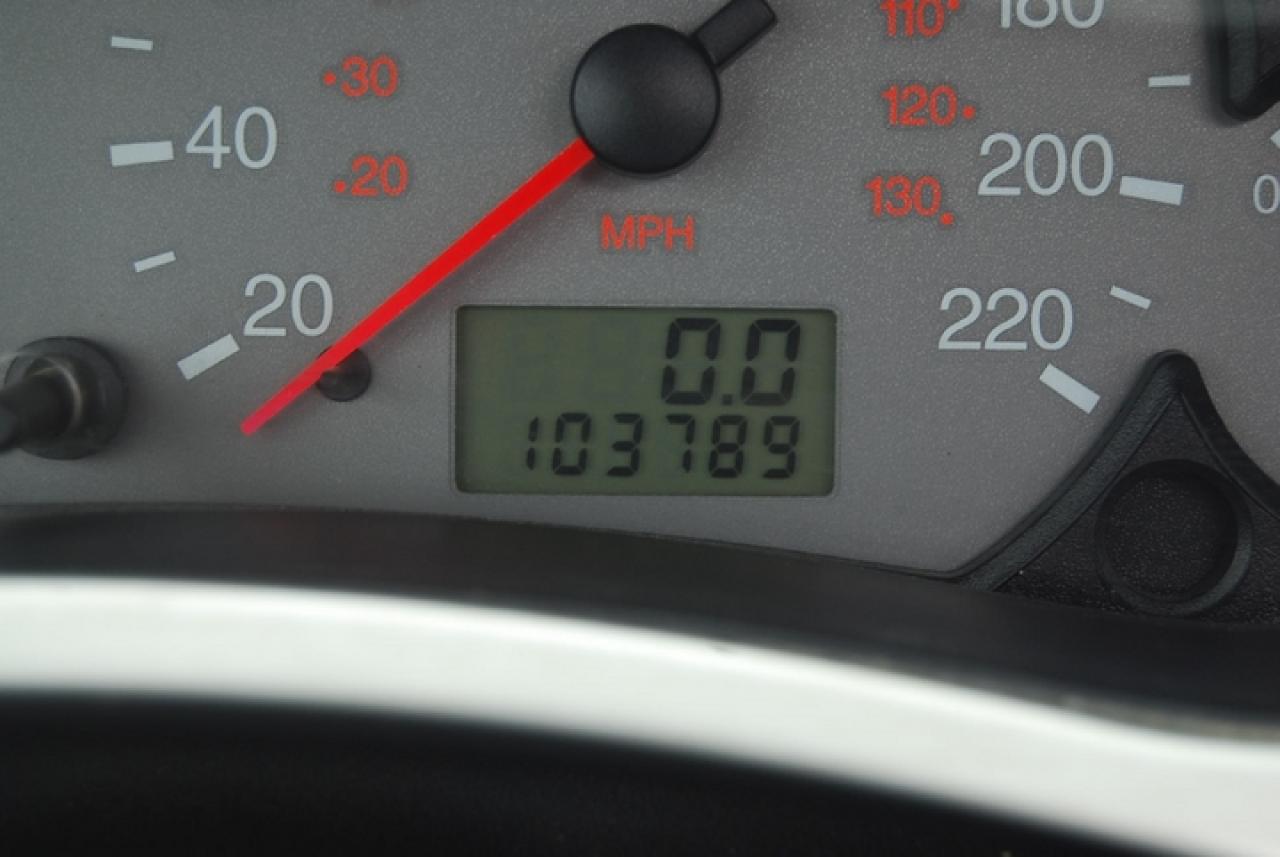 604472