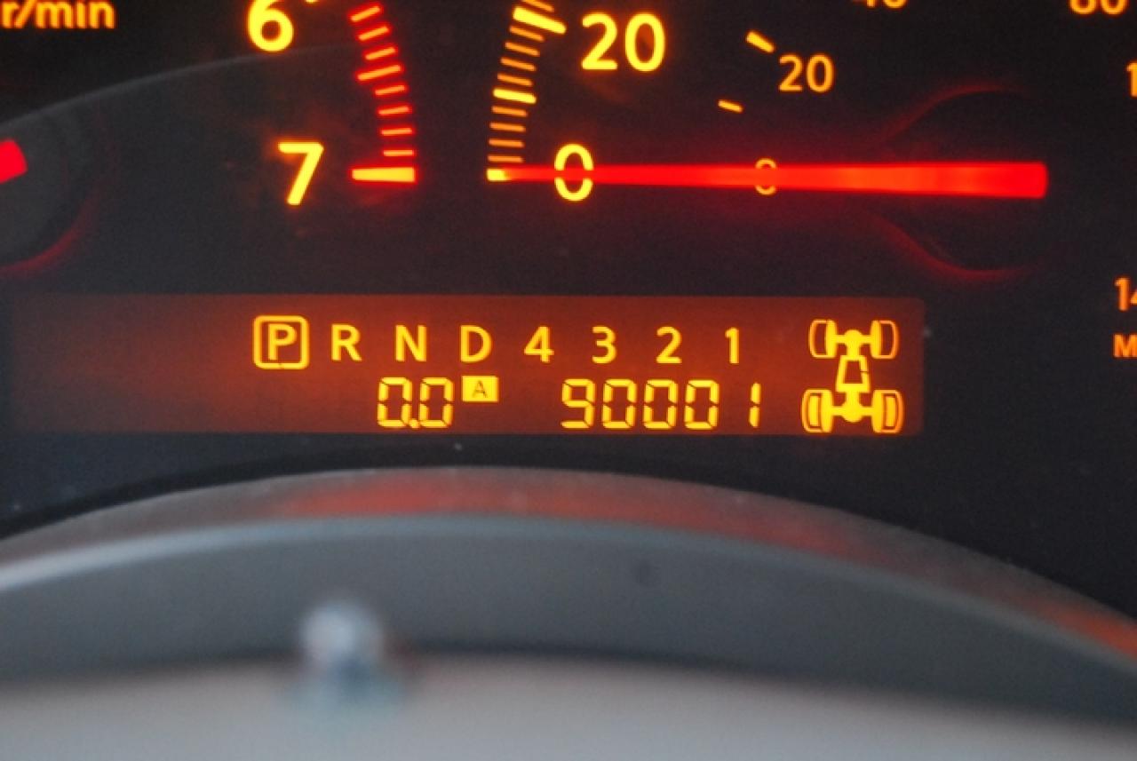 604490