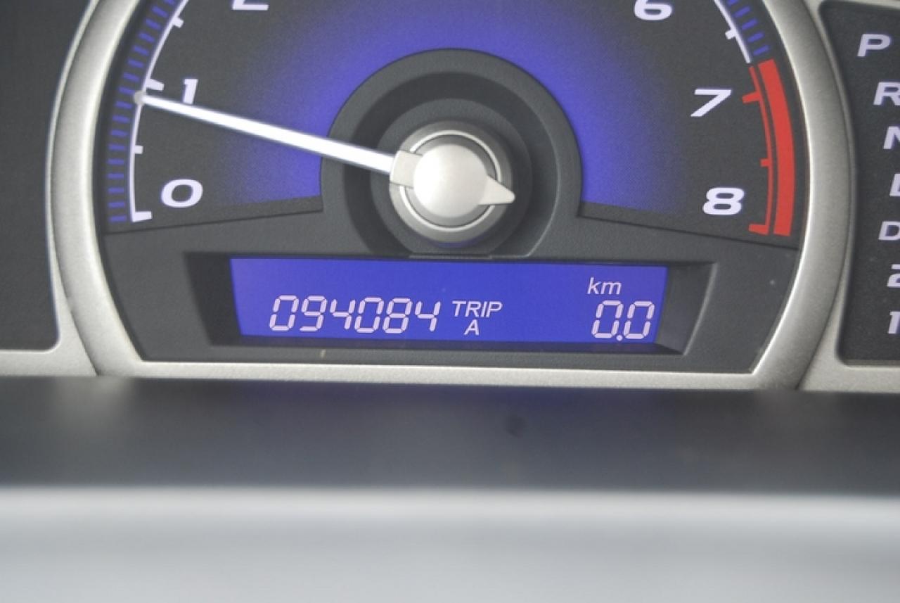604527