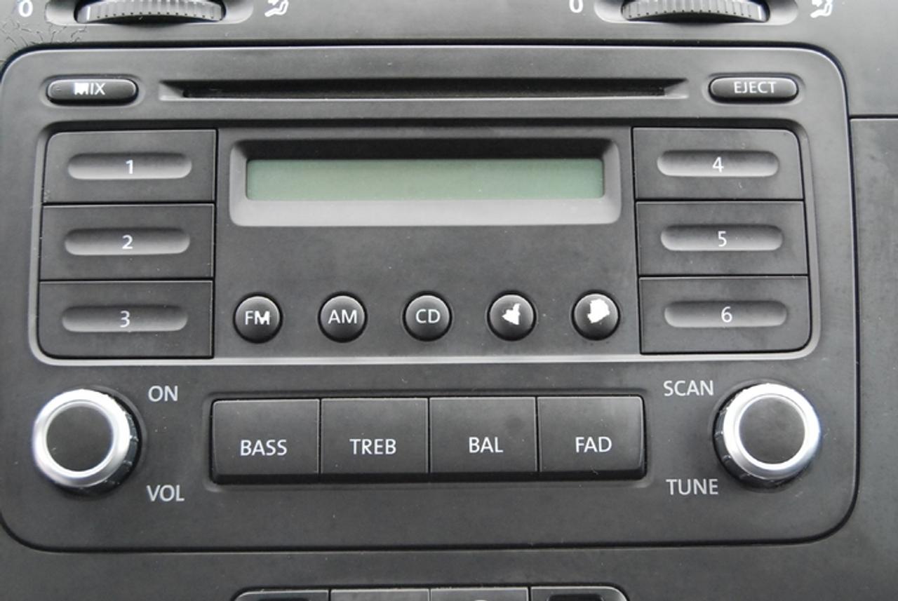 604556.10645559