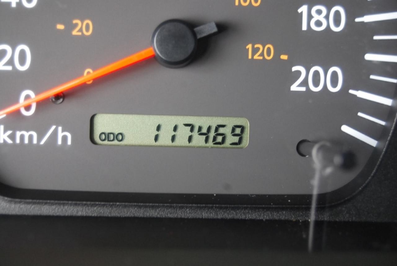 604593