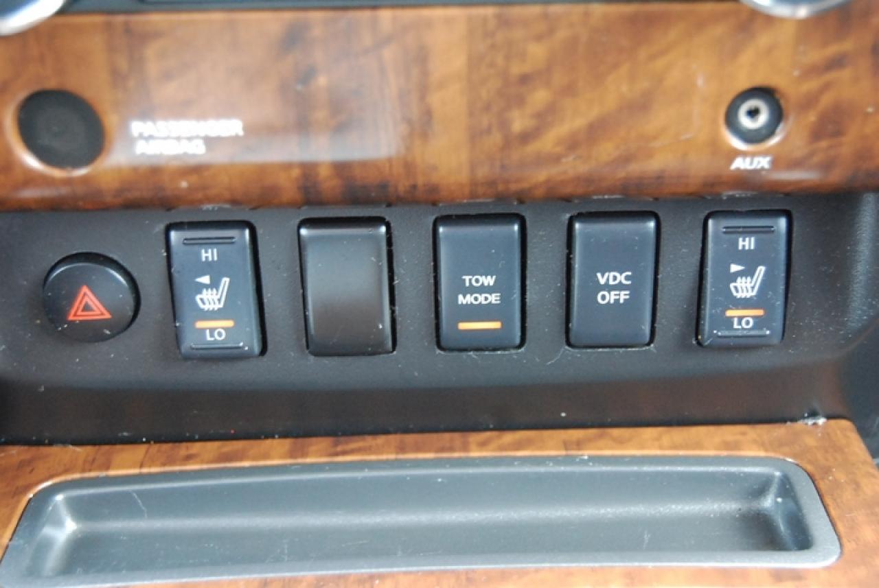 604608