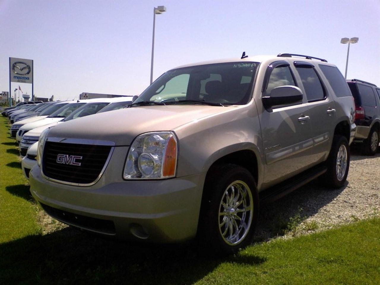 Used 2008 GMC Yukon SLE Sport Utility for sale in Barrie, ON