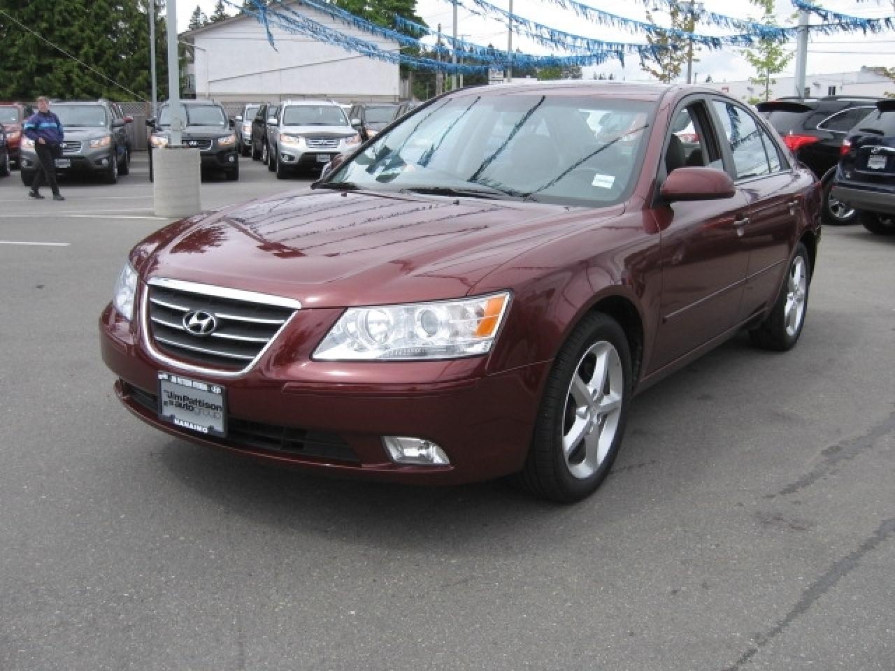 Used 2009 Hyundai Sonata  for sale in Nanaimo, BC