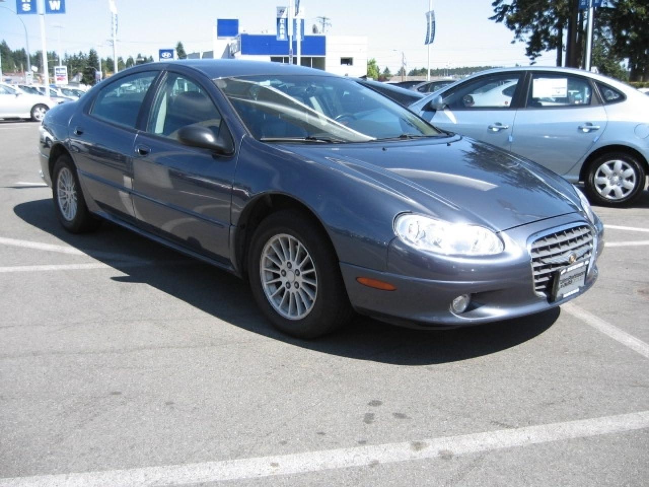 Used 2003 Chrysler Concorde  for sale in Nanaimo, BC
