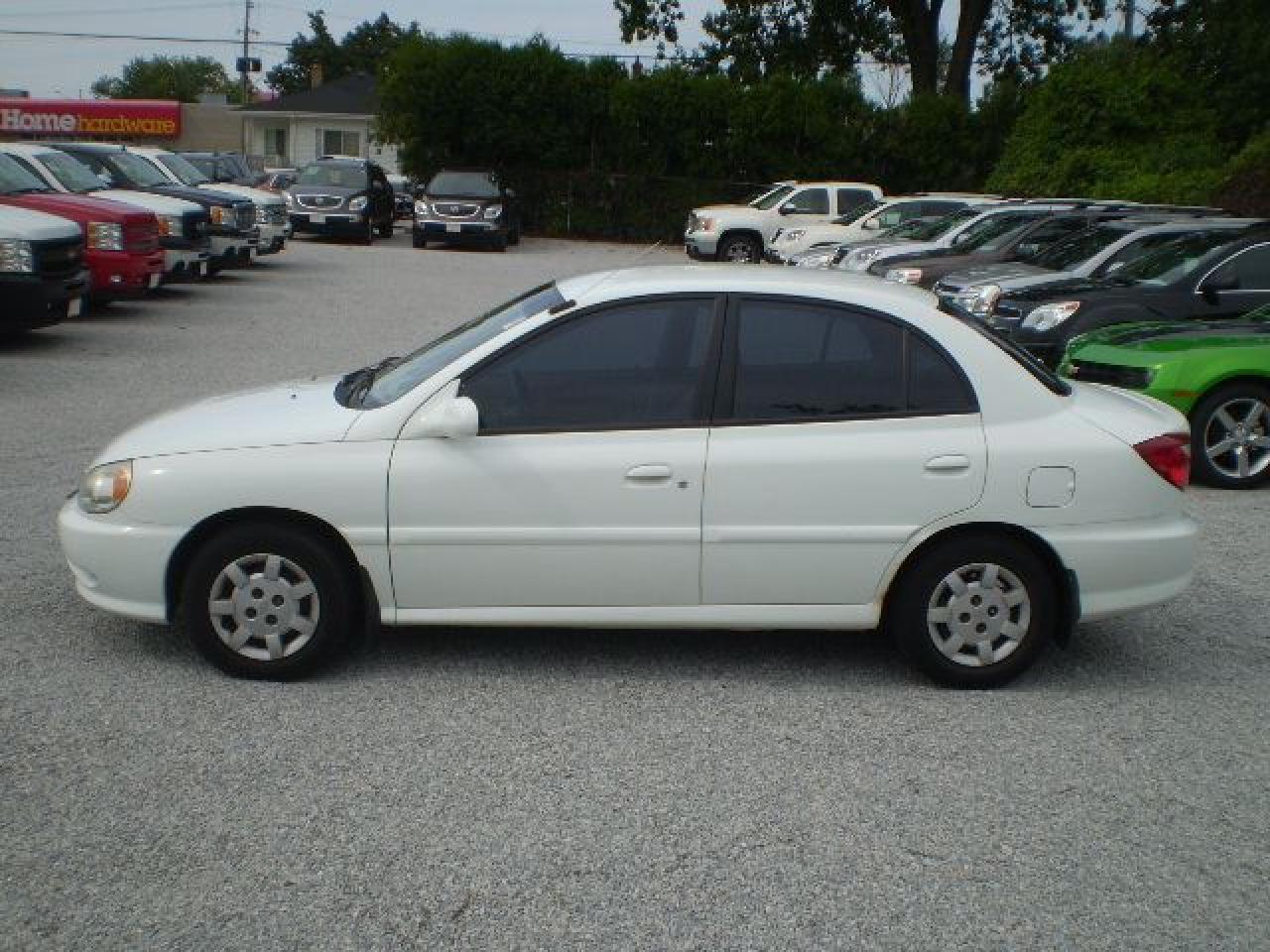 Used 2001 Kia Rio ONLY 104,000KM air,auto, pwr windows & locks for sale in Leamington, ON