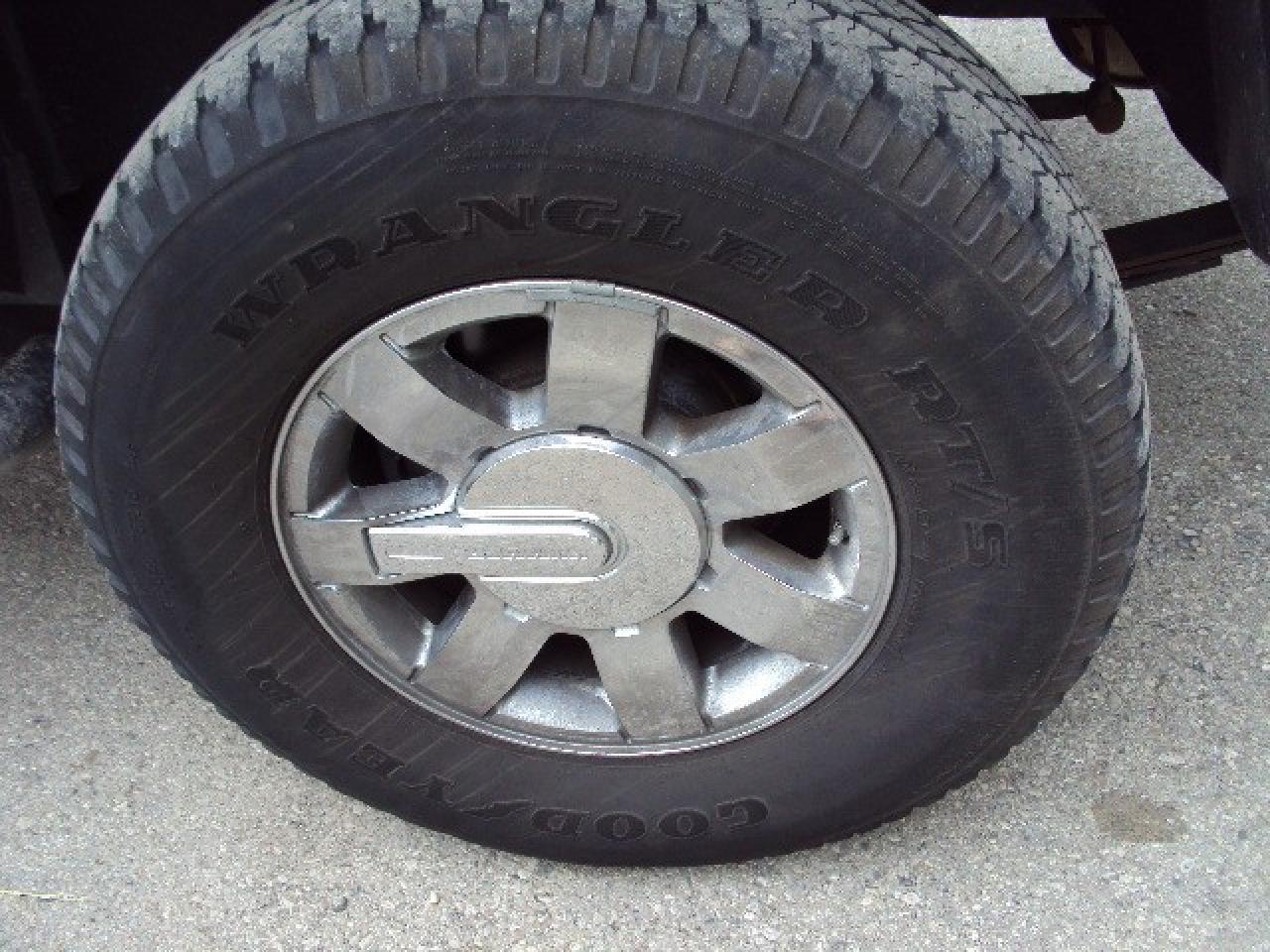 604852