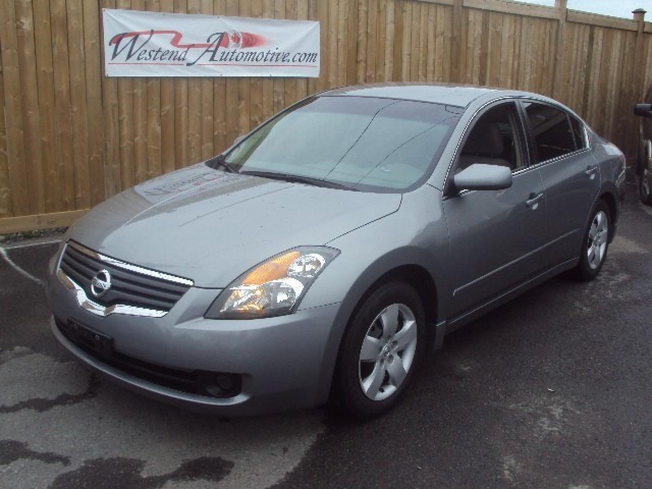 Used 2007 Nissan Altima S for sale in Ottawa, ON