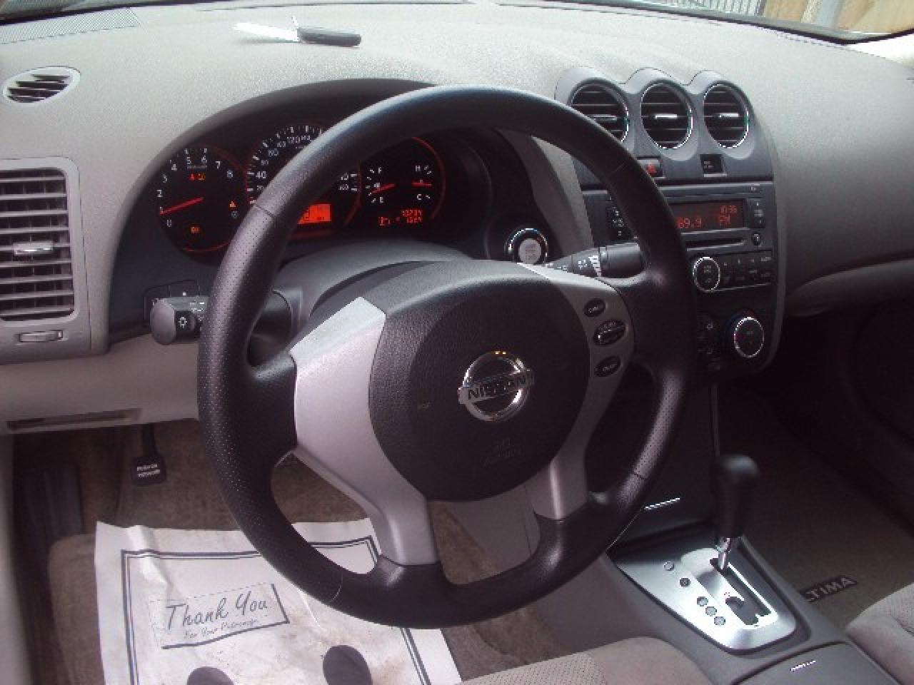 604860
