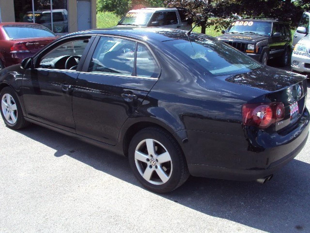 604861