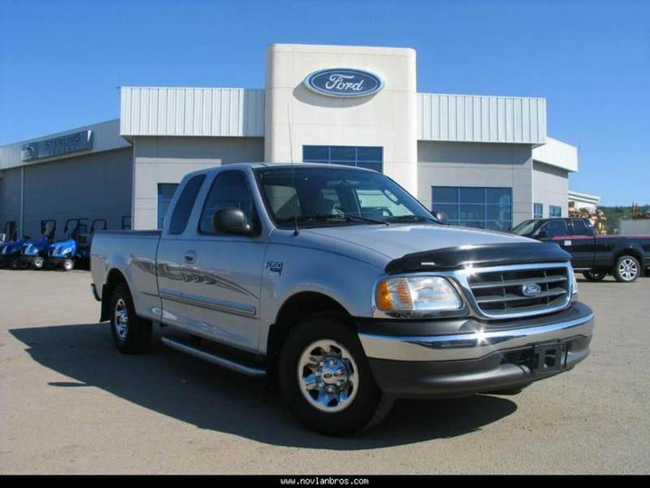 Used 2003 Ford F-150 XLT for sale in Paradise Hill, SK
