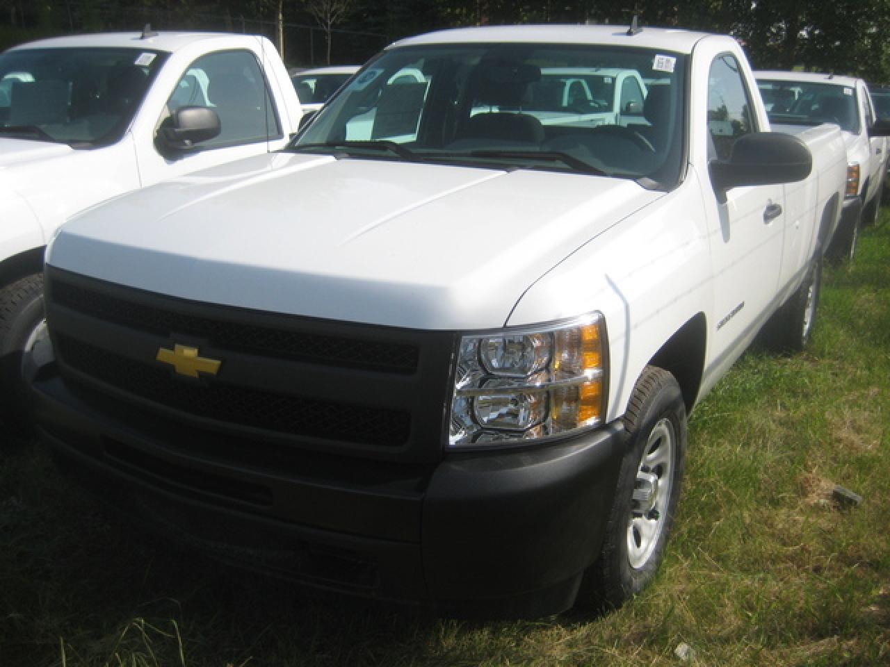 New 2010 Chevrolet Silverado C1500 Reg 2WD for sale in Calgary, AB