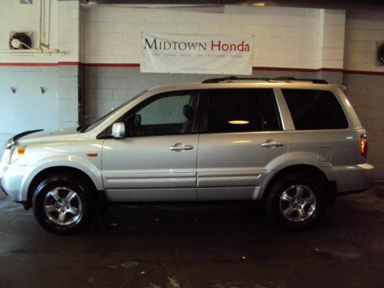 Used 2006 Honda Pilot EX-L NAVI 3.9% for sale in Toronto, ON