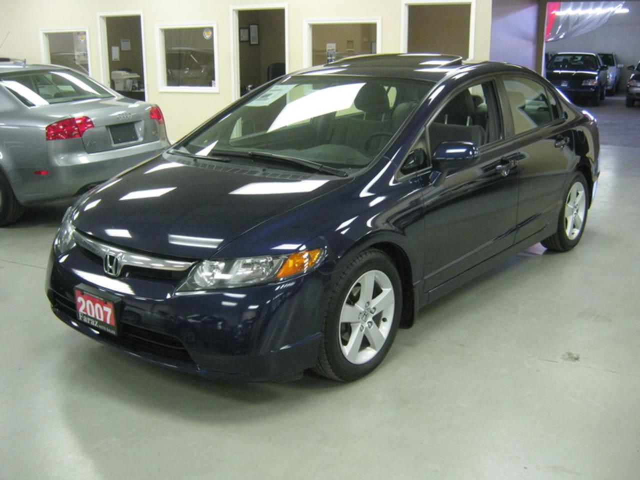 *** 100% Accident Free, One Owner Off Lease, Canadian Car, Auto, Blue on Grey Interior, P/Sunroof, All Power Options, AM-FM, AC, CD Player, Alloy Wheels, Keyless Entry! ***