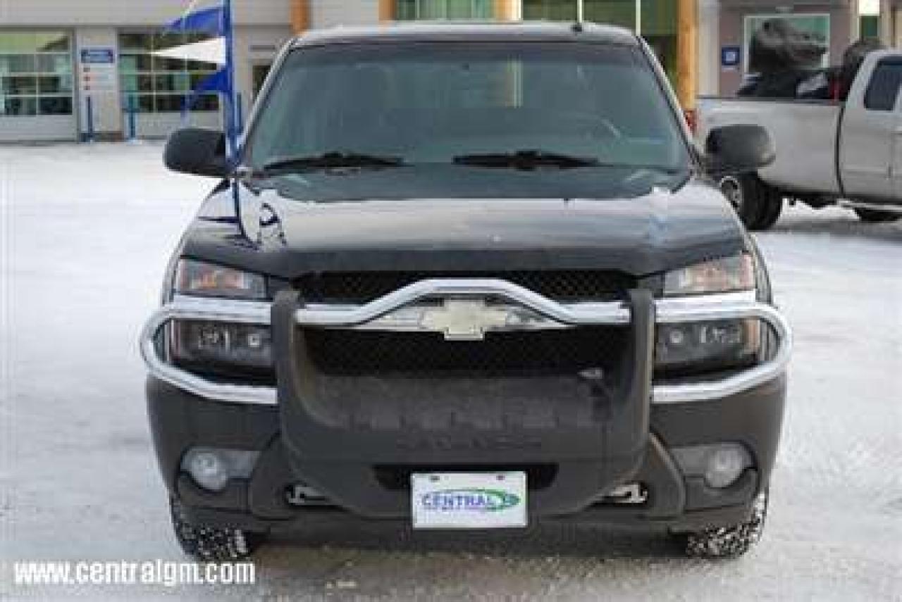 Used 2004 Chevrolet Avalanche - for sale in 100 Mile House, BC