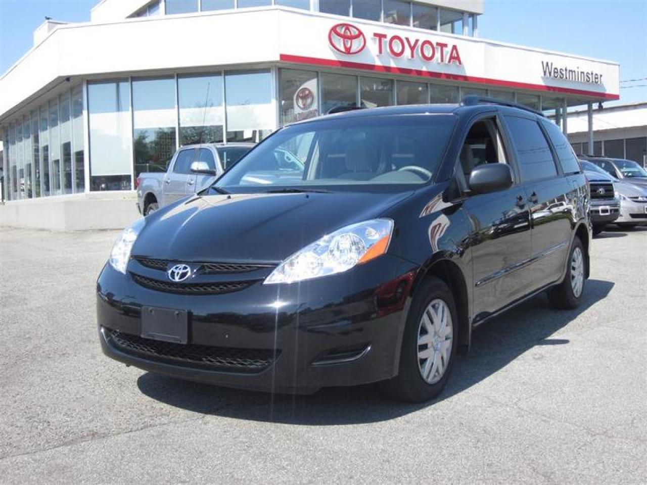 Used 2009 Toyota Sienna CE for sale in New Westminster, BC