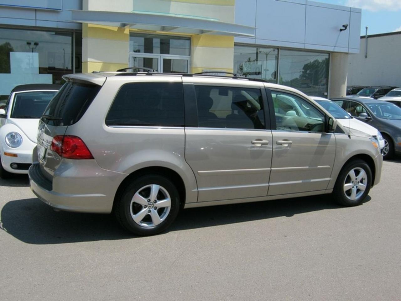 605398.9736859