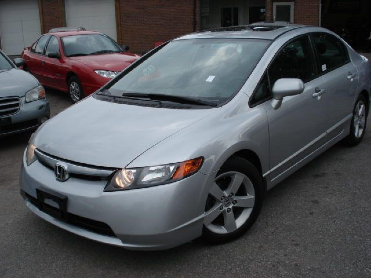 Used 2006 Honda Civic EX SUNROOF FULLY LOADED ONE OWNER MINT MUST SEE !! for sale in Scarborough, ON