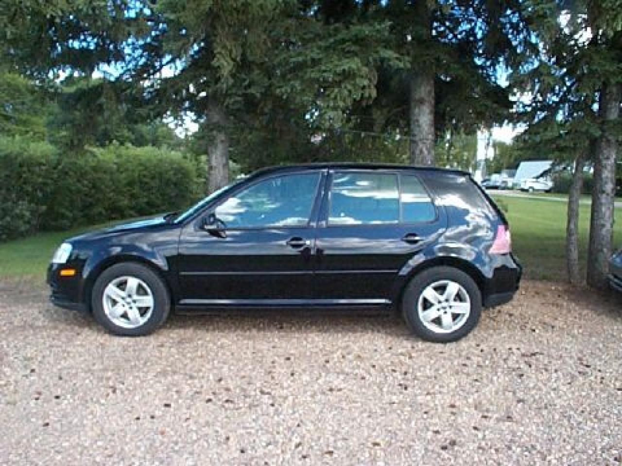 Used 2008 Volkswagen Golf  for sale in Melfort, SK