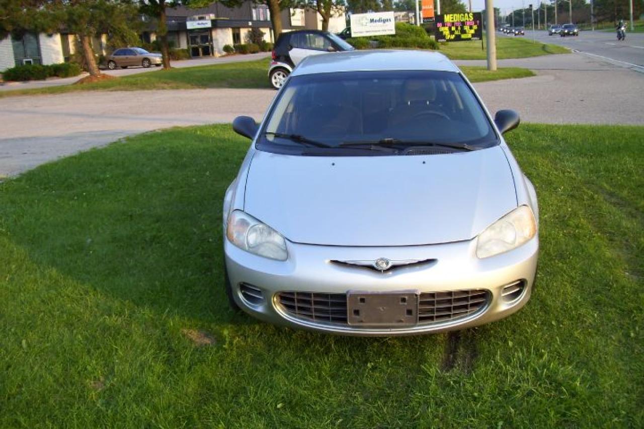 Used 2001 Chrysler Sebring AUTOMATIC, MICHELINE TIRES,NO RUST for sale in Kitchener, ON