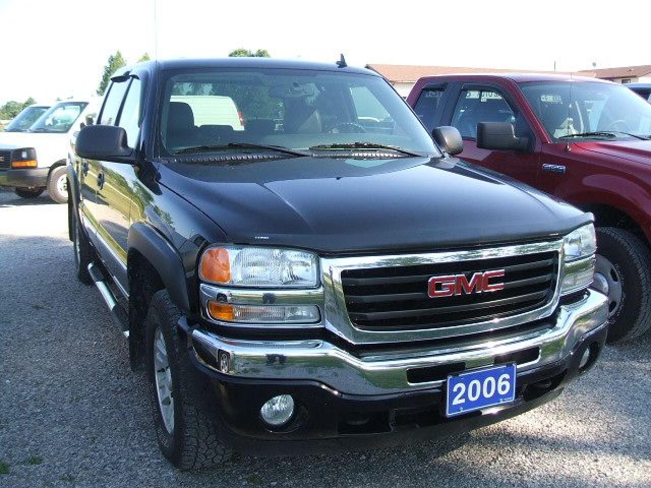 Used 2006 GMC 1500 SLT Z71 - 5.3L - Crew - 4x4 for sale in Beaverton, ON