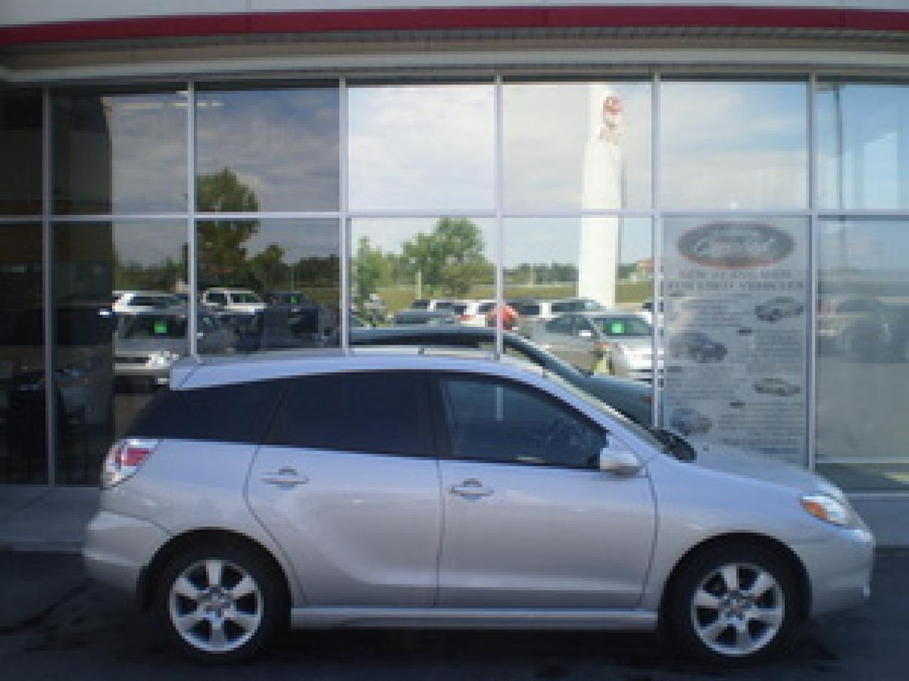 Used 2007 Toyota Matrix XR for sale in Calgary, AB