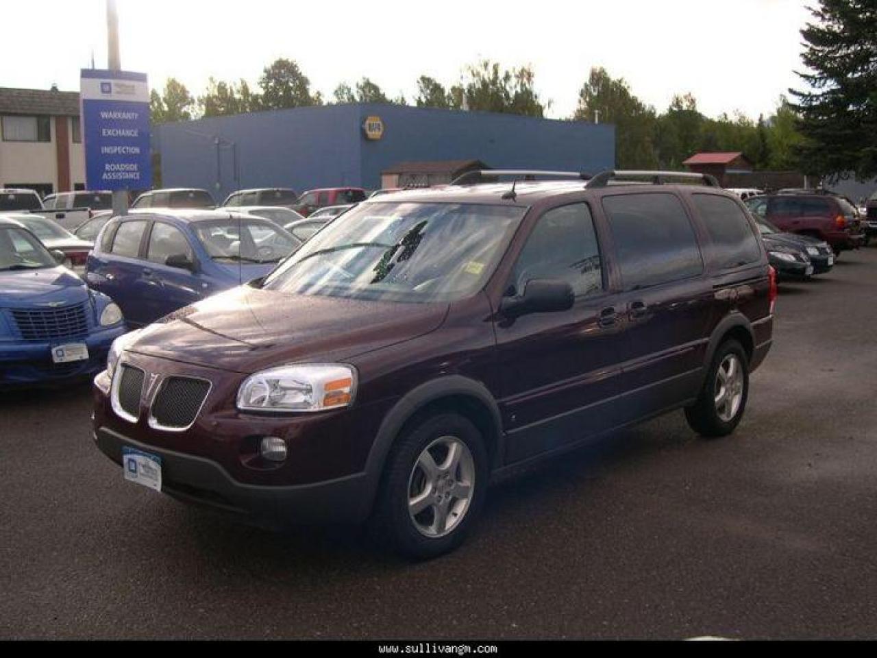 Used 2009 Pontiac Montana Sv6  for sale in Houston, BC