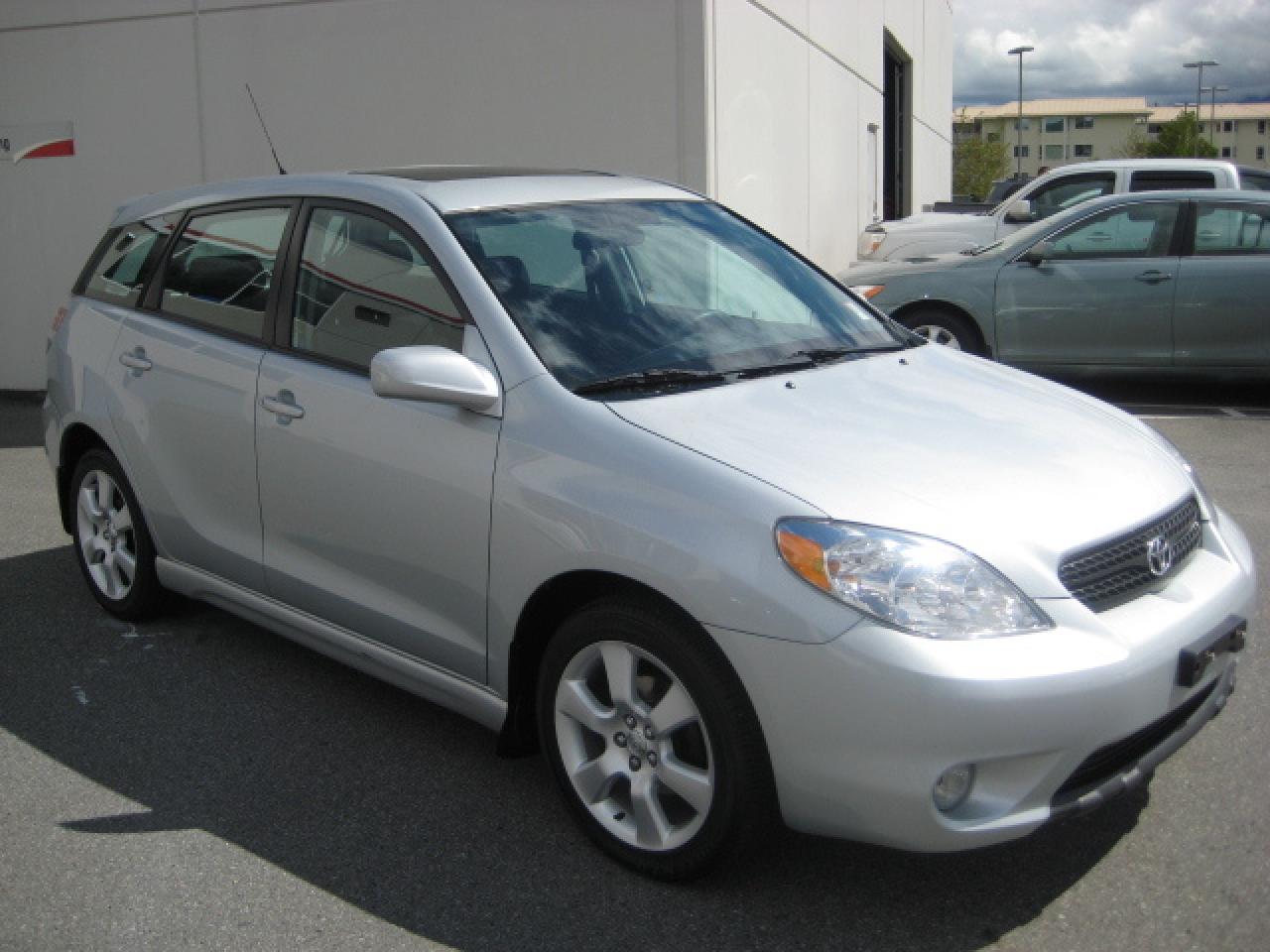 Used 2007 Toyota Matrix XR W/ SUNROOF for sale in Chilliwack, BC