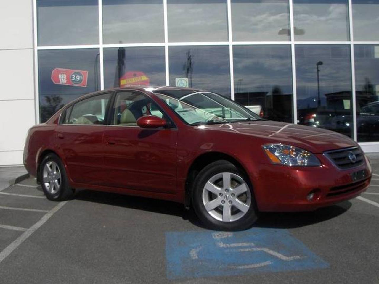 THIS MUST SEE 2003 NISSAN ALTIMA SL WAS BOUGHT & SERVICED LOCALLY!!

IT OFFERS HUGE VALUE, WITH HEATED LEATHER SEATS AND SUNROOF, COMBINED WITH FUEL ECONOMY OF A 4 CYLINDER!!

THIS 2003 ALTIMA IS SHOP INSPECTED AND IS READY TO TEST DRIVE!!

CALL TODAY!!