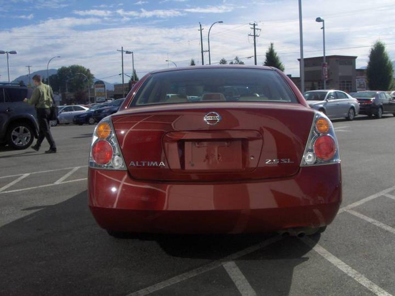 605778