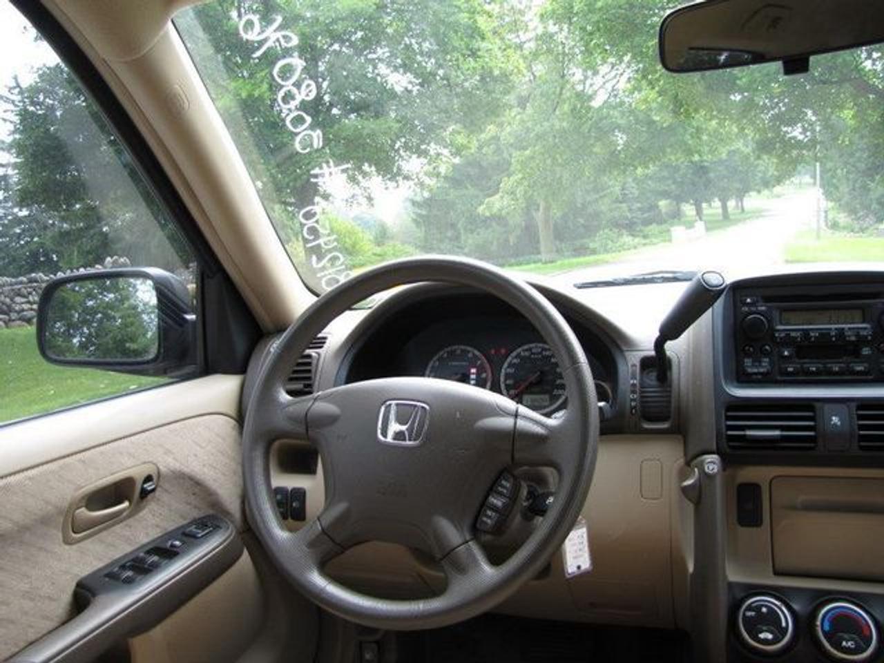 605851.9952927