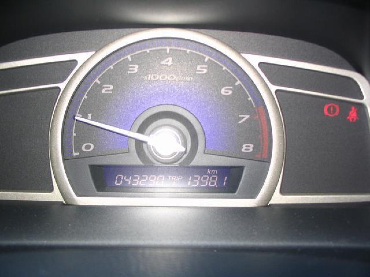 605891