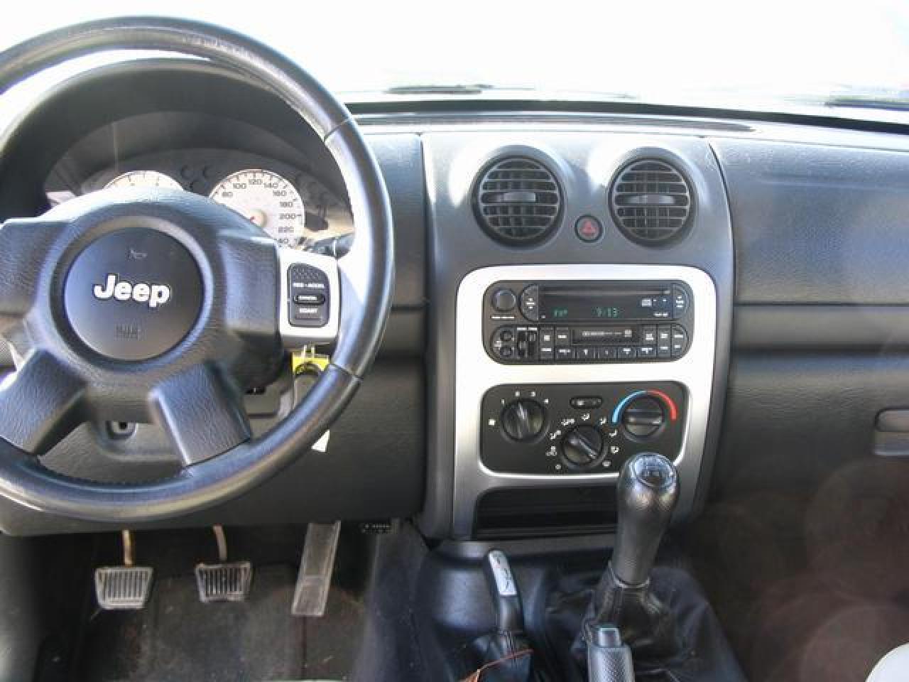 605895