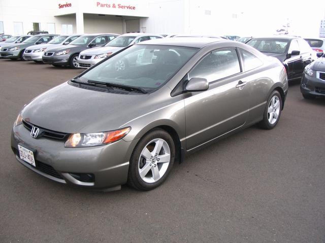 Used 2007 Honda Civic Cpe LX for sale in Fredericton, NB