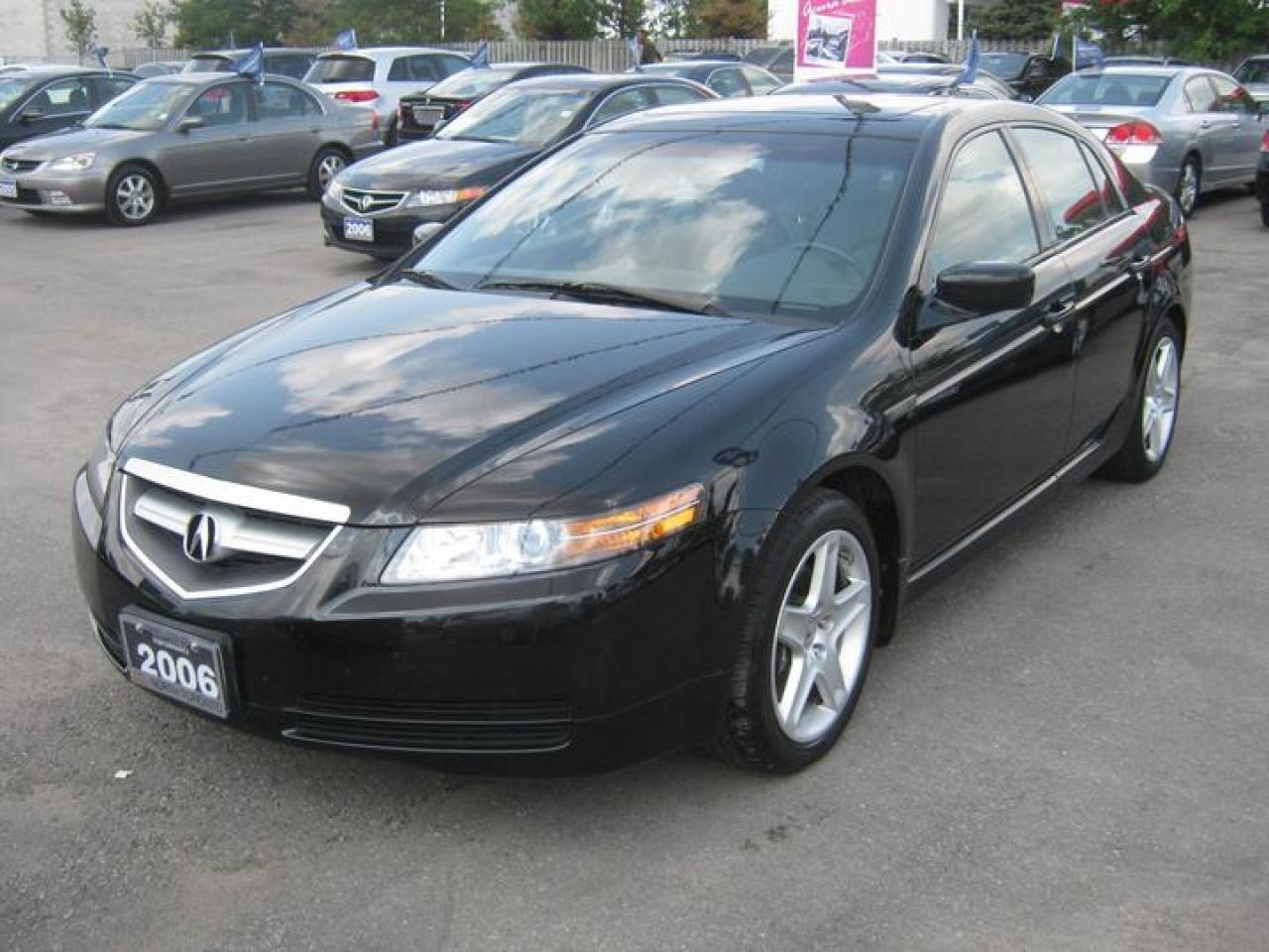Used 2006 Acura TL 6spd mt - only 55k in black for sale in Thornhill, ON