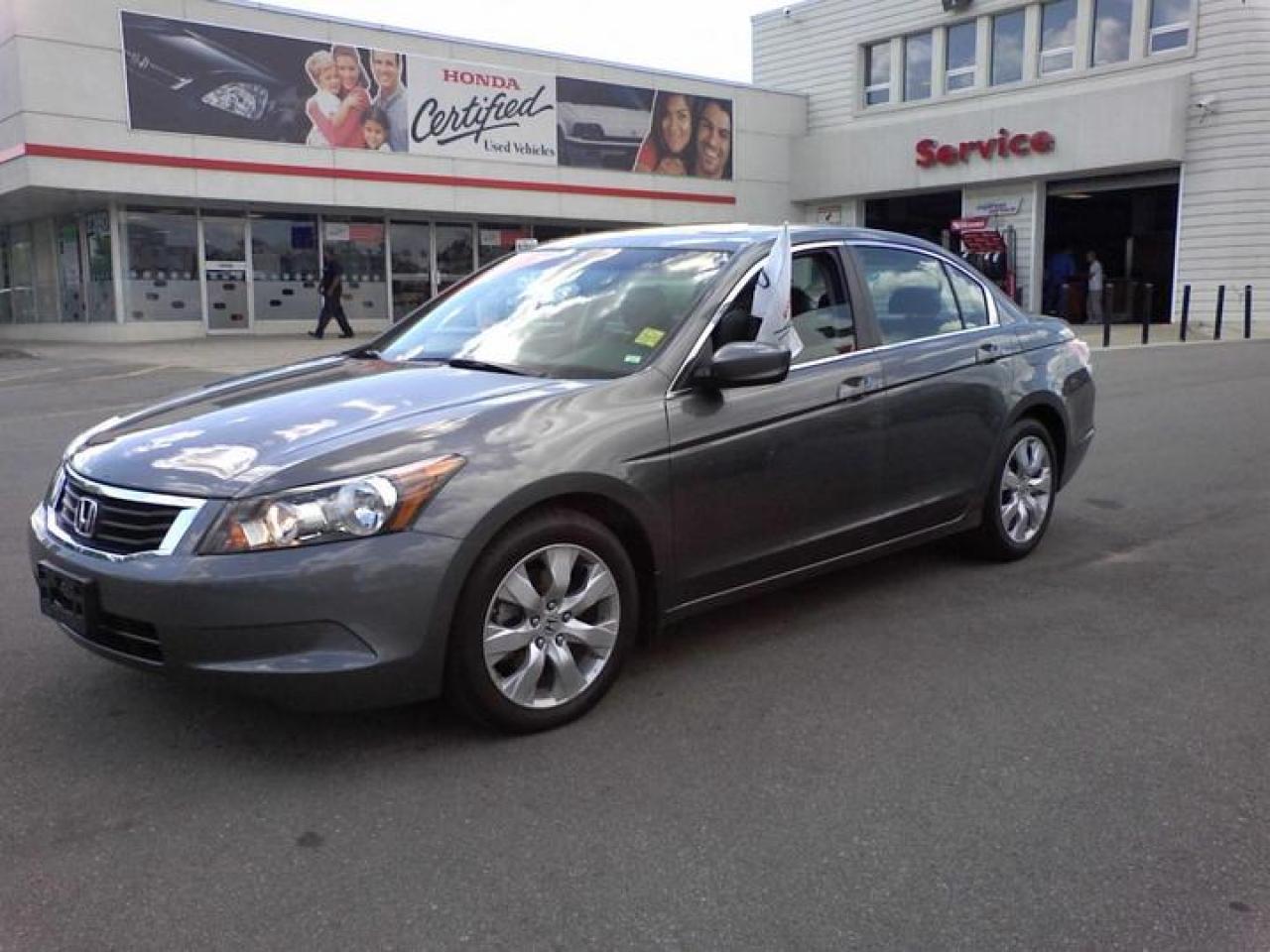 Used 2009 Honda Accord EX-L Sedan 4D for sale in Mississauga, ON