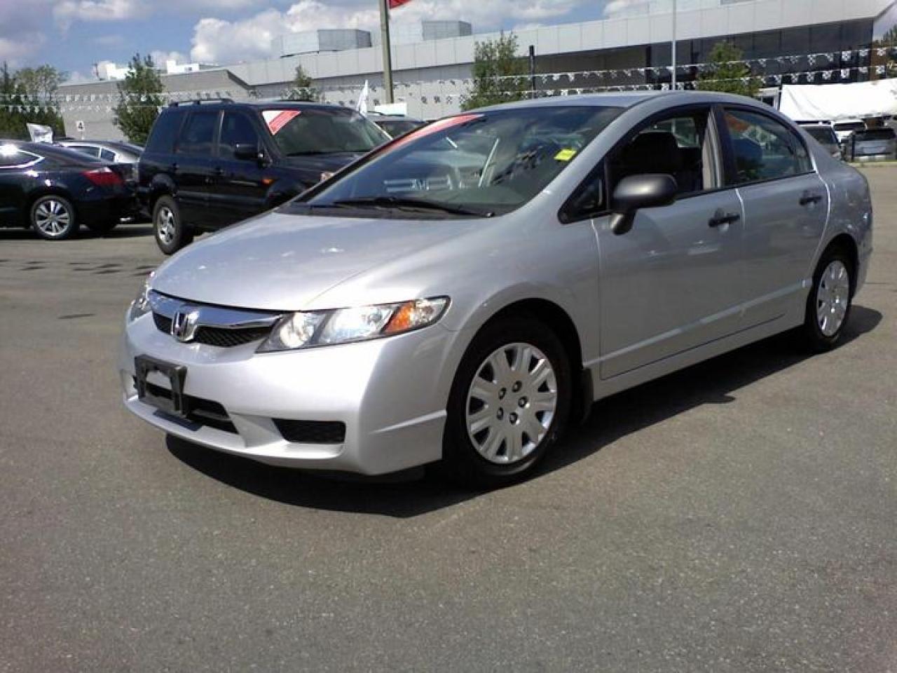 Used 2009 Honda Civic DX Sedan 4D for sale in Mississauga, ON