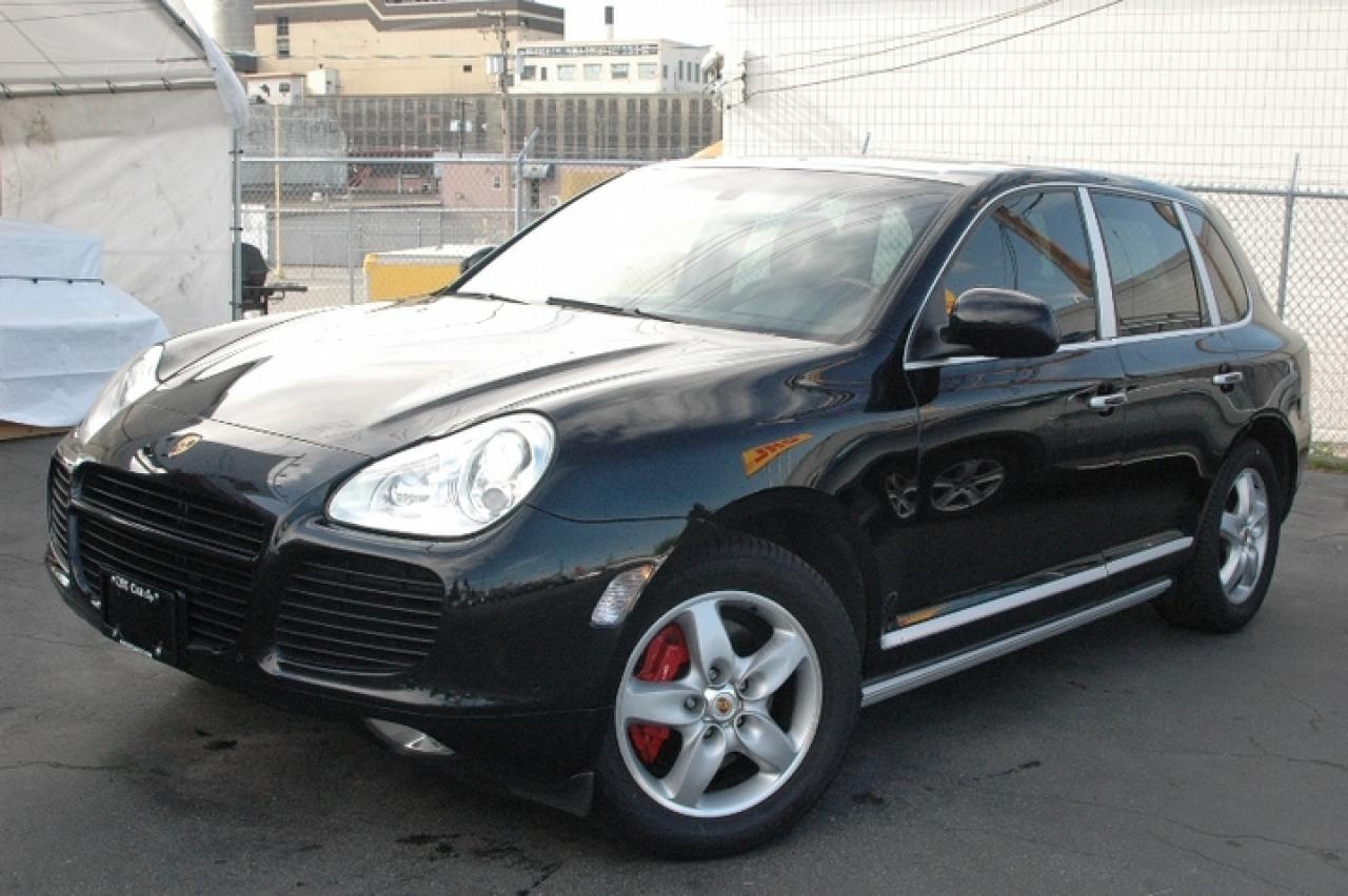 Used 2004 Porsche Cayenne Turbo for sale in Vancouver, BC