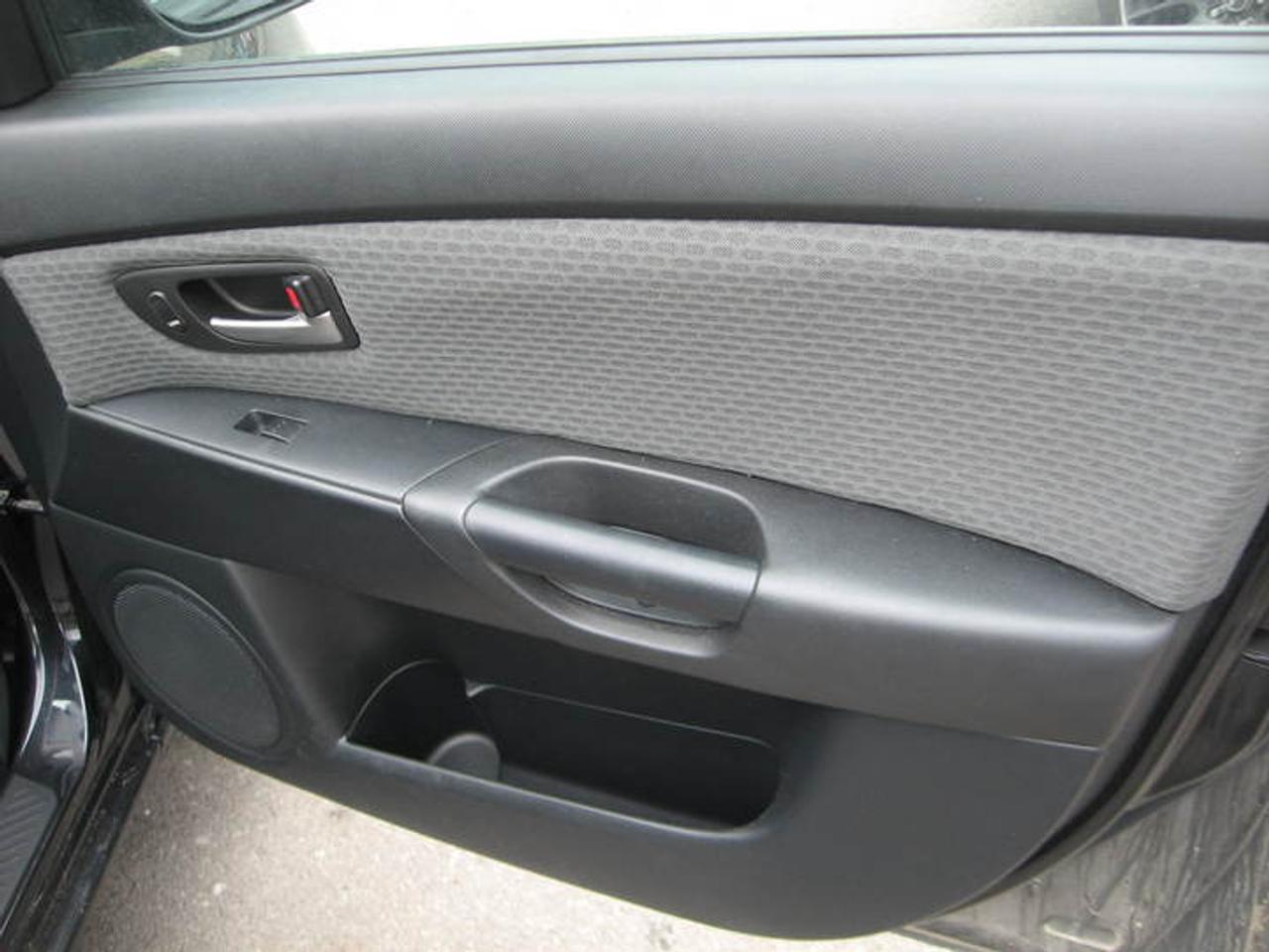 2006 Mazda Mazda3 *** $9,998 *** Photo16