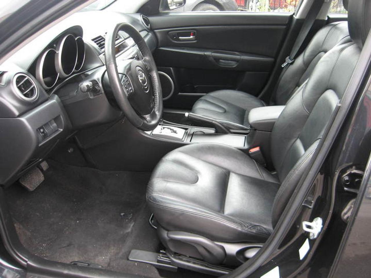 2006 Mazda Mazda3 Leather, Sunroof ***$11,998 *** Photo10