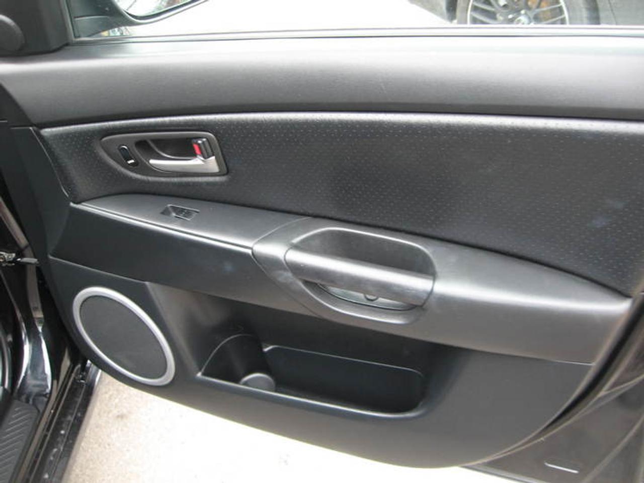 2006 Mazda Mazda3 Leather, Sunroof ***$11,998 *** Photo17