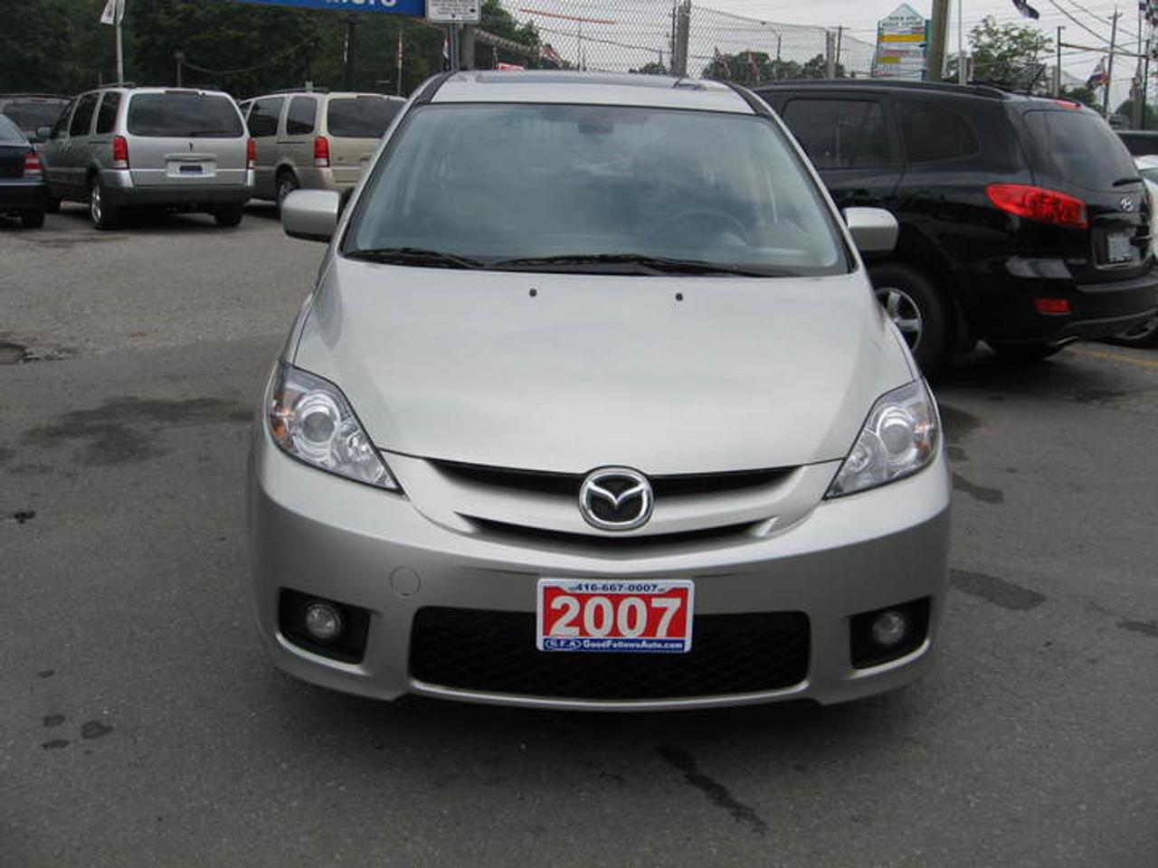2007 Mazda Mazda5  Photo2