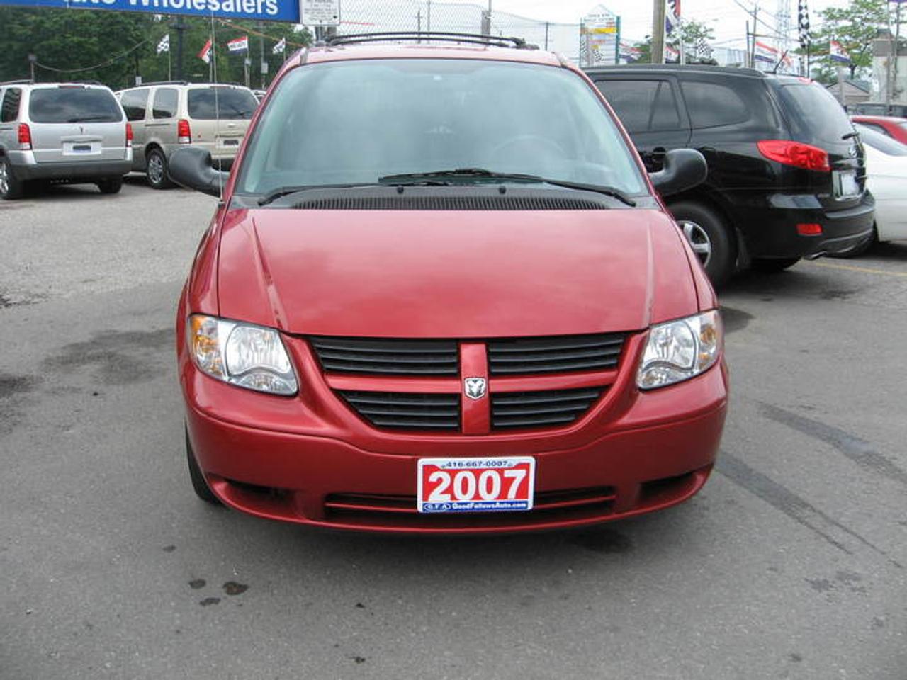 2007 Dodge Caravan  Photo2