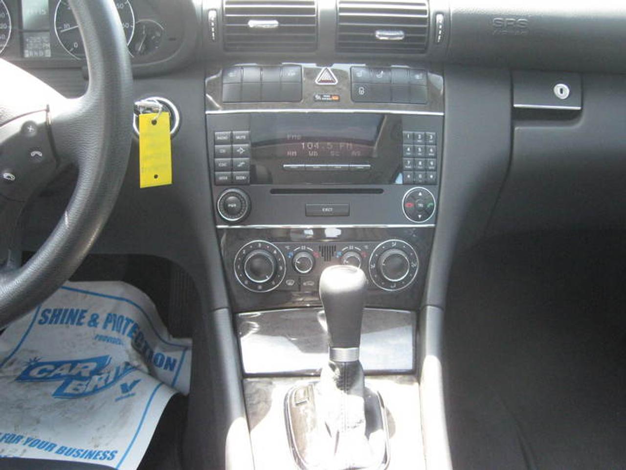 606113.10234718