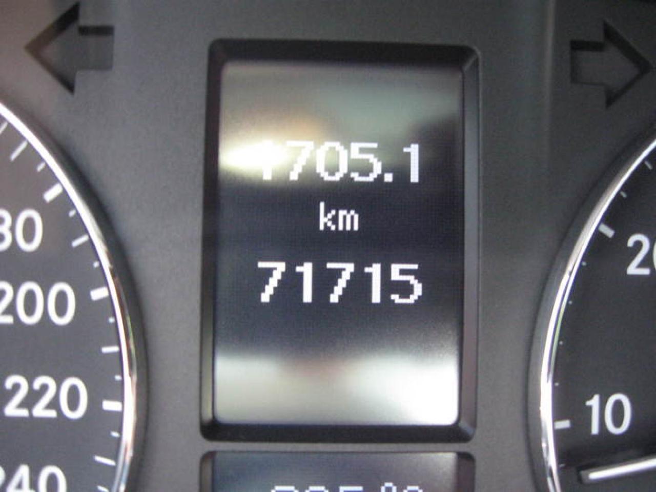 606113