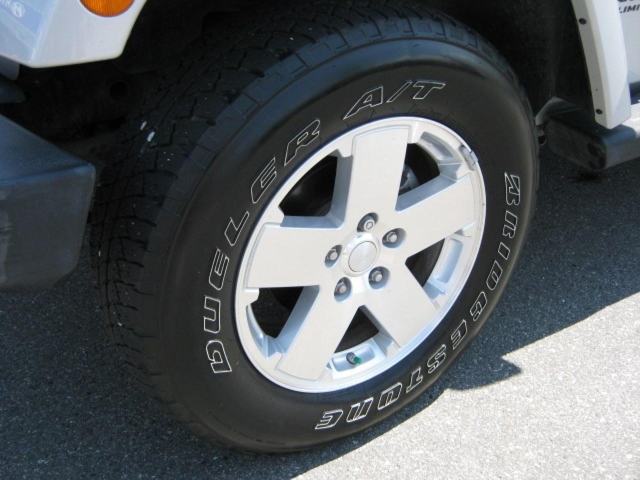 606165