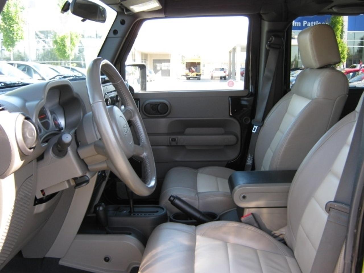 606183.9772164
